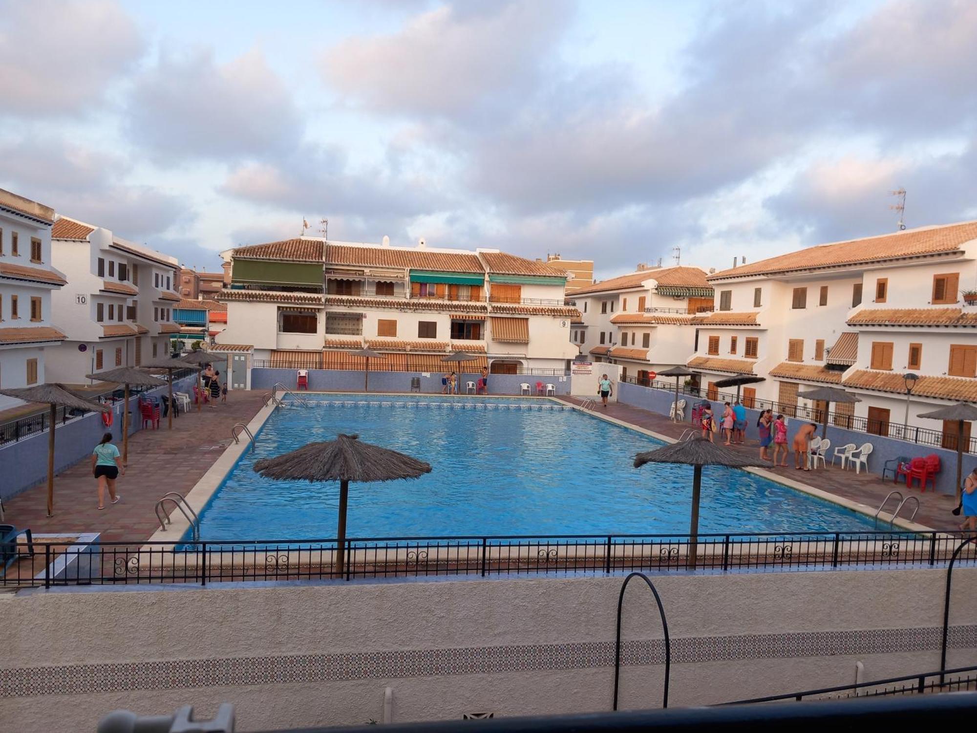 Apartamento Vacaciones en playa del Tamarit Santa Pola Exterior foto